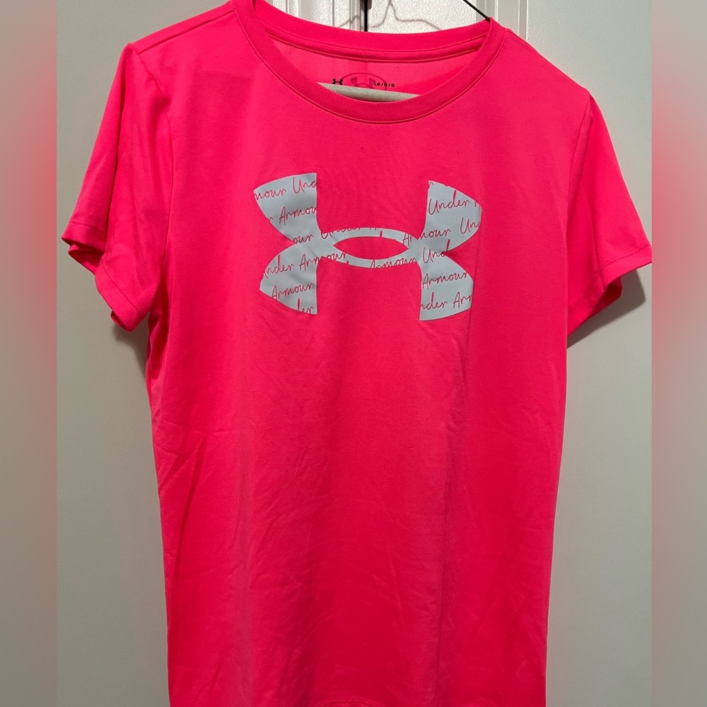 Under Armour T-shirt